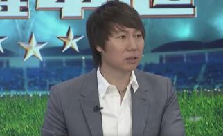 饭桌之下