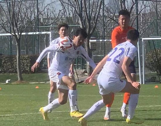 村妇叫床粗口对话